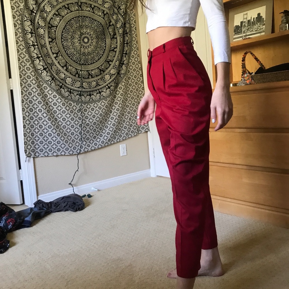 Red high waisted pants - Picture 7 of 7